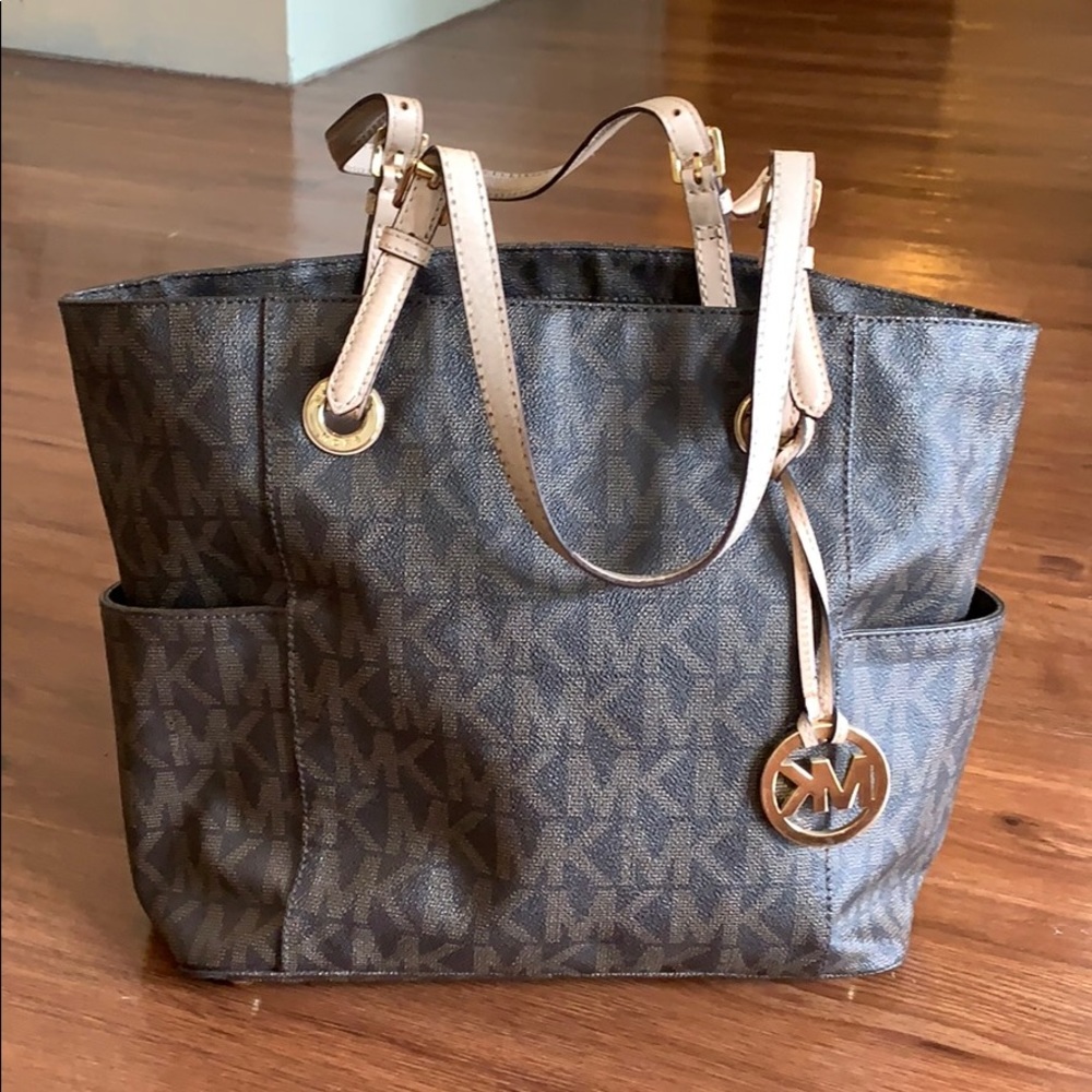Michael Kors Tote
